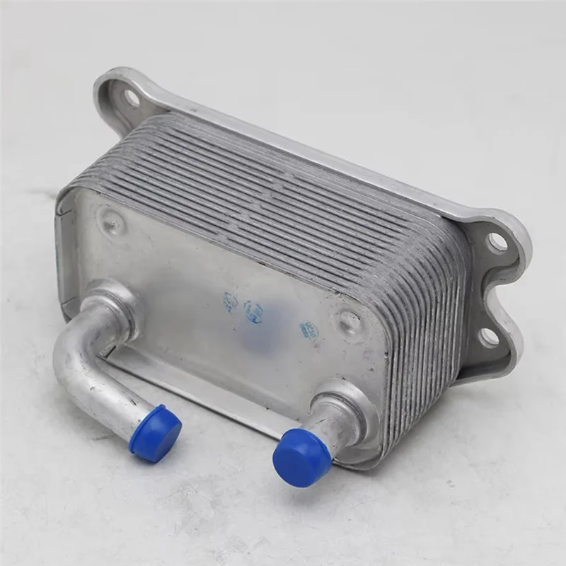 

A03E-Car Oil Cooler Radiator 30751937 31201911 9G9N6A642AA For Ford Focus RS Volvo C30 C70 S40 S80 V50 V70 XC60 XC70
