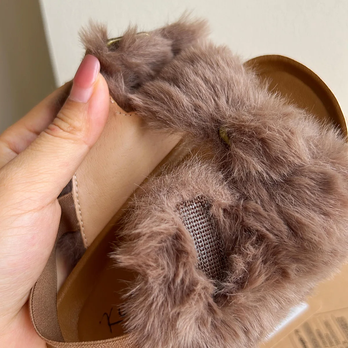 Kids Fur Slippers 2023 Toddler Boys Fashion Winter Warm Plush Beach Sandals Children Girls Flats Soft Open Toe Outdoor Slides