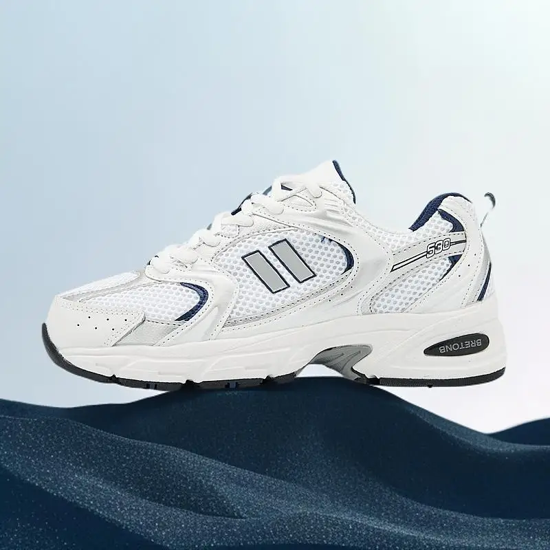 

New comfortable and lightweight sneakers for spring and summer, casual, breathable, wear-resistant running and sports shoes