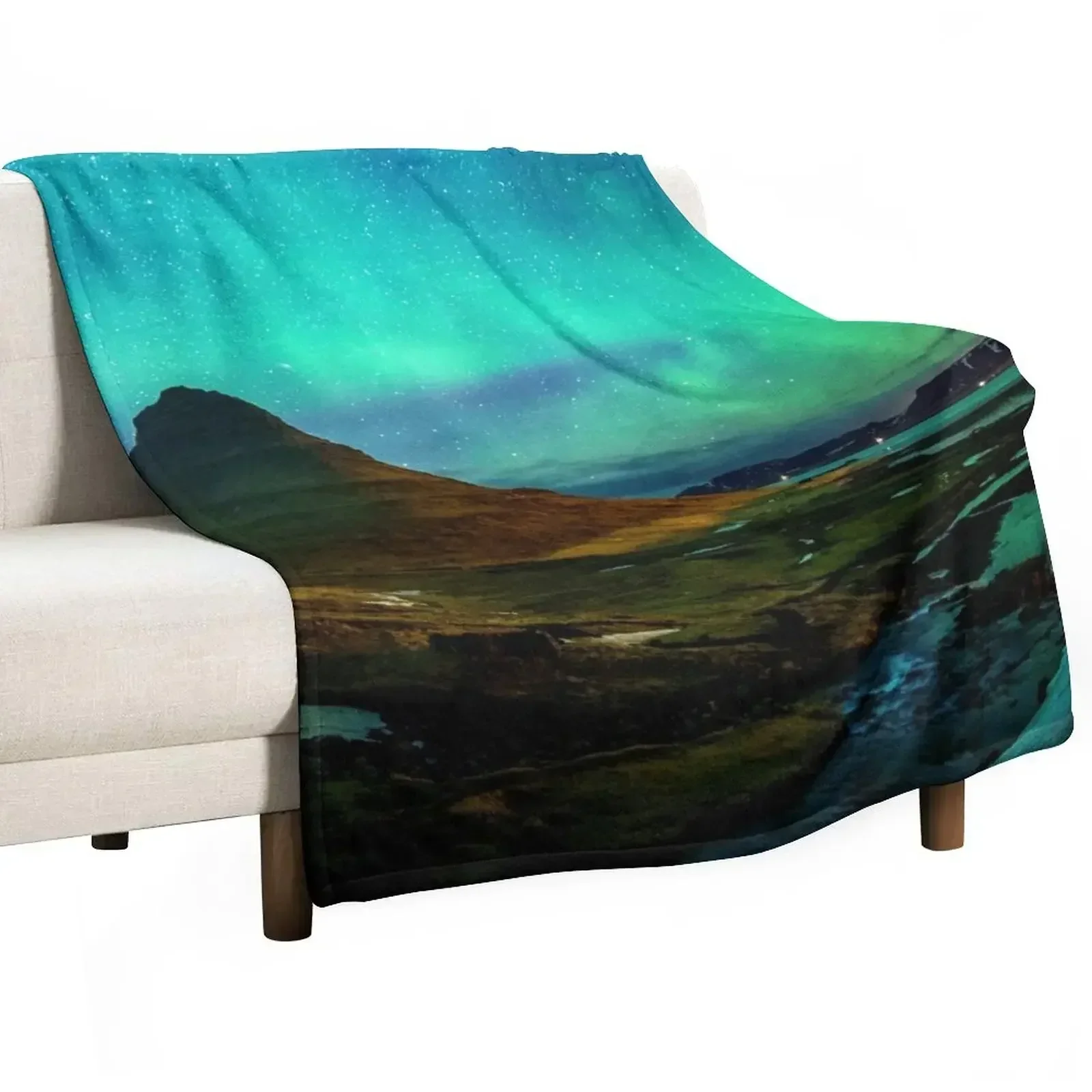 Northern lights at kirkjufell, iceland - kirkjufell mountains in winter Throw Blanket Bed Fashionable Quilt bed plaid Blankets