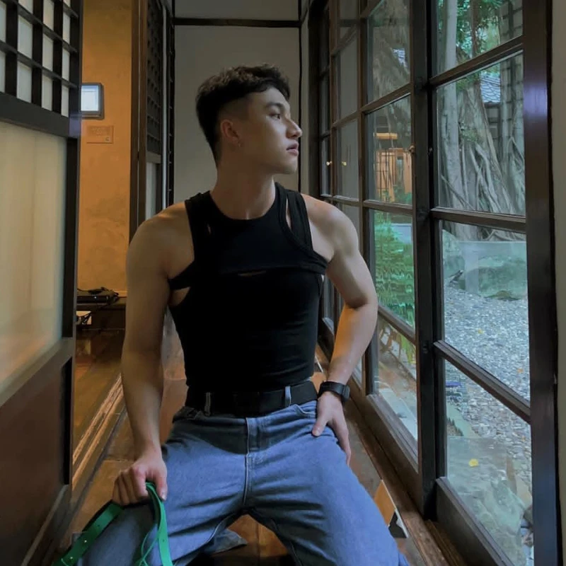 

Men's Fitn Svel T-irt Pure Cotton Slim Fit oulder Pad Cut off Sve Base Layer Elastic Inner Wear Vest