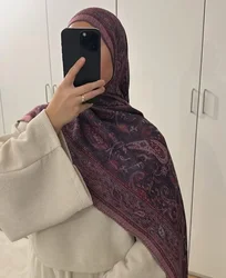 2025 Hot Sale Cashmere Pashmina Shawl Printed Jacquard Muslim Hijab for Women Imitated Wool with Tassels Scarf
