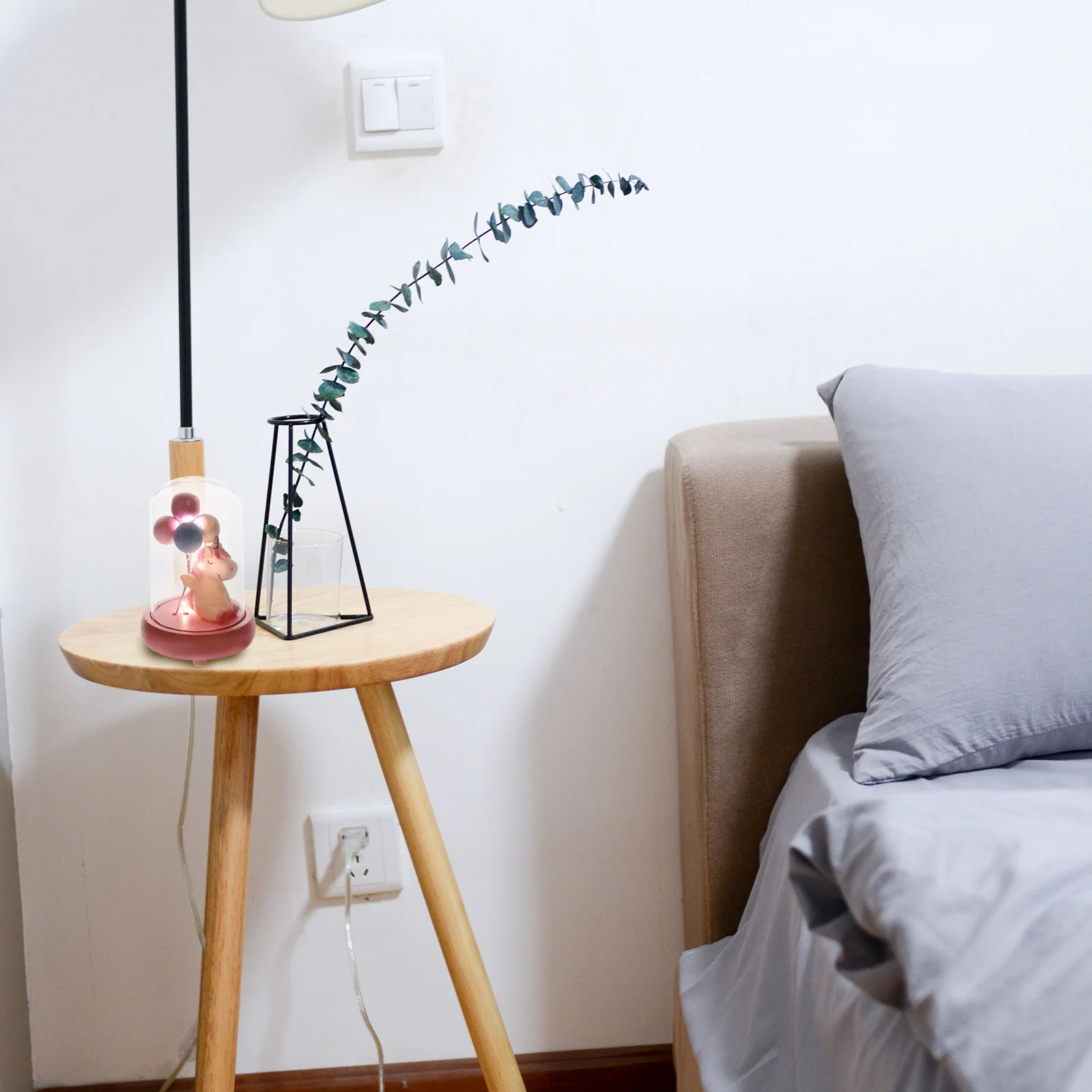 

Unicorn Night Lamp Pink Desktop Child Decorative Table Lamp Adorable Kids Room nament Balloon Shape Bedroom Light Glass Wooden