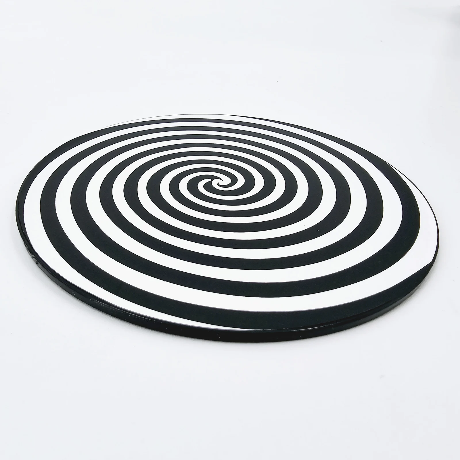 Spiral Illusion - Plastic Magic Tricks Plastic Disc Magician Close Up Illusion Gimmicks Mentalism Props Comedy Magia Accessories