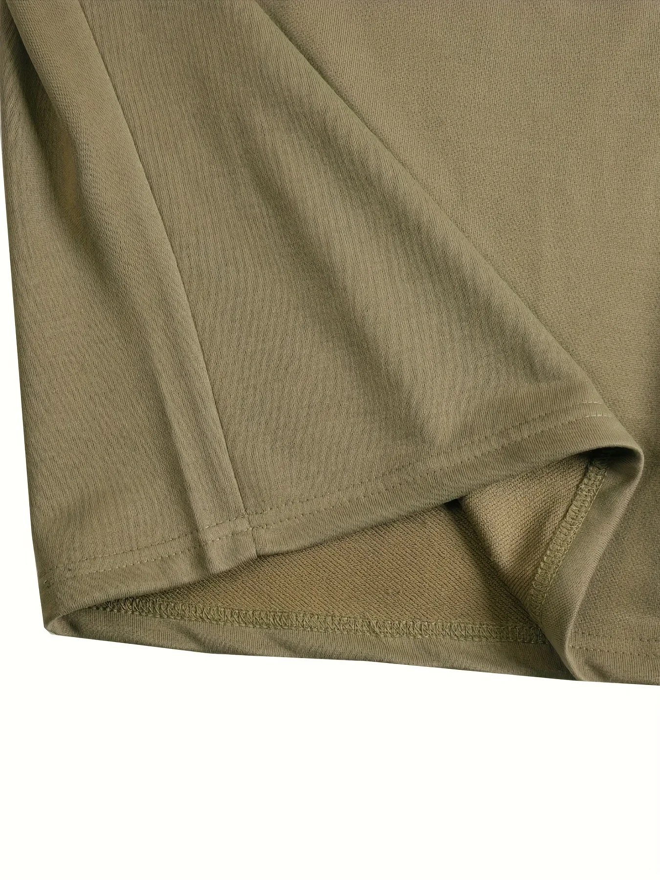 Men's Loose Street Style 7/8 Length Shorts Summer Casual Sports Elastic Waistband Pleated Hem Strong Draped Look