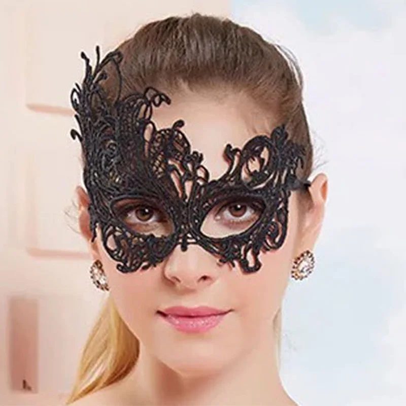 Black Sexy Hollow Lace Masquerade máscara facial para mulheres, baile de máscaras, adereços de festa, fantasia, boate, máscara de meia face, 38 estilos