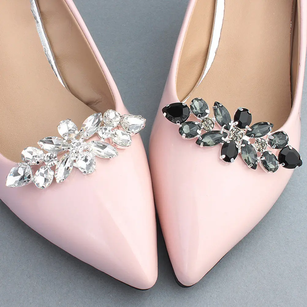 1Pair Glass Shoe Buckles for Girls Elegant Stylish Shoe Clips Accessories Perfect for Street Photos Parties Performance Decor