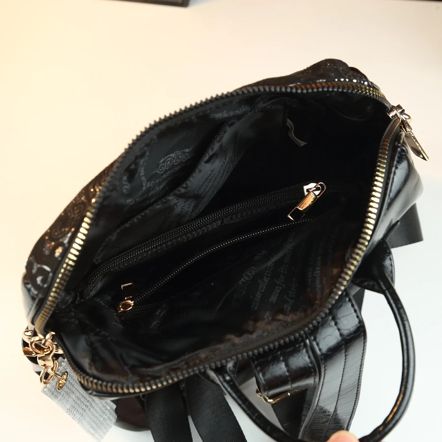 Ransel Perjalanan Wanita Kapasitas Besar Modis Tas Bahu Trendi Penggunaan Ganda Gaya Baru untuk Wanita Ideal untuk Perjalanan