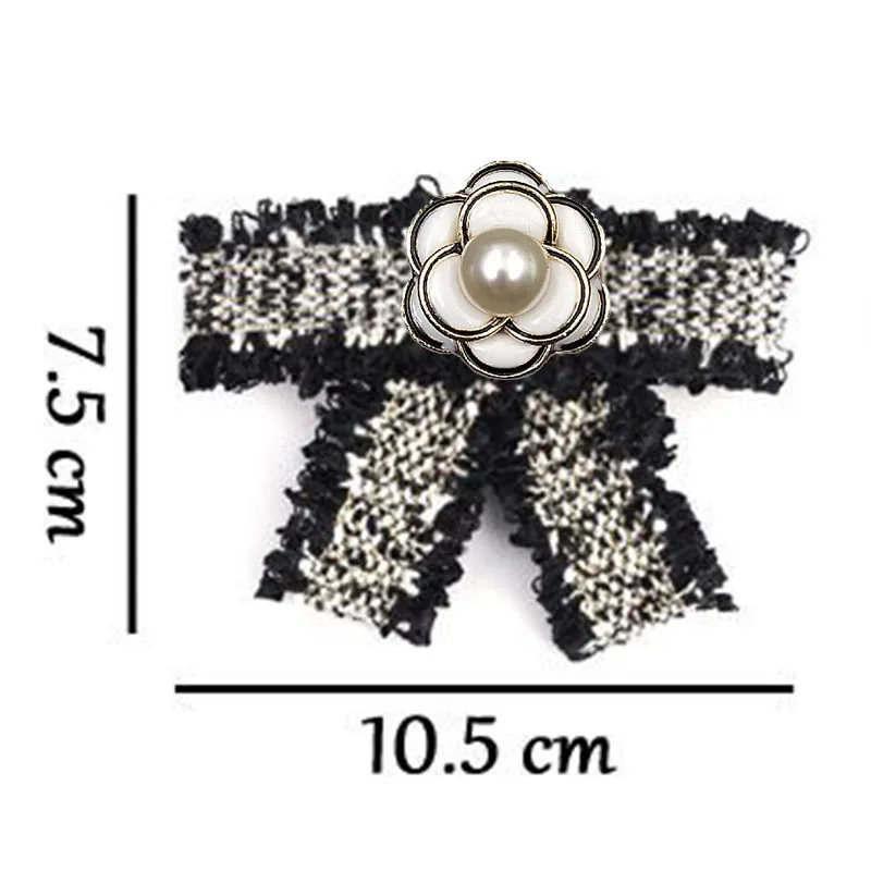 Broche de lazo de Camelia de perlas Vintage británico broche de encaje de tela accesorios de camisa de mujer coreana alfileres de ramillete de