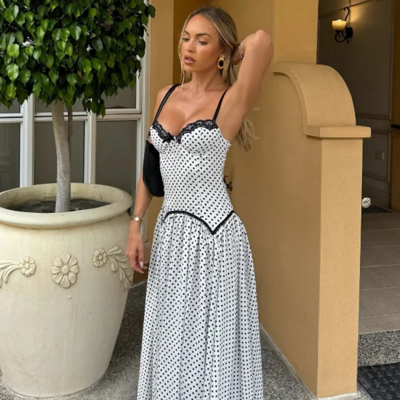 2025年夏 フレンチスイートスタイル バックレスストラップ ホワイトポルカドットワンピース レディースファッション