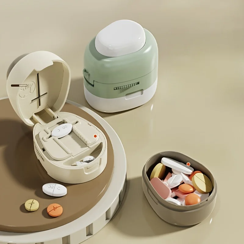 

Многофункциональный медицинский резак. Компактный портативный. Легко хранить. Он можно разрезать таблетки и измельчить порошок. Удобно для очистки.