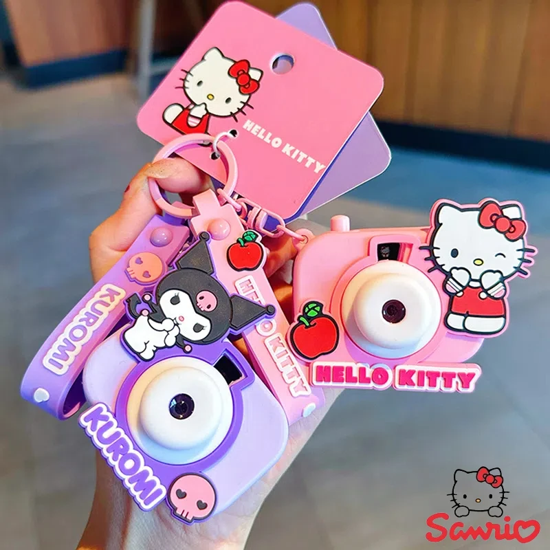 Yeni Sanrio anahtarlık projeksiyon kamera Hello Kitty Sunset işık gemi anahtar melodi Keyring mi anahtarlık Cinnamoroll çanta kolye hediye