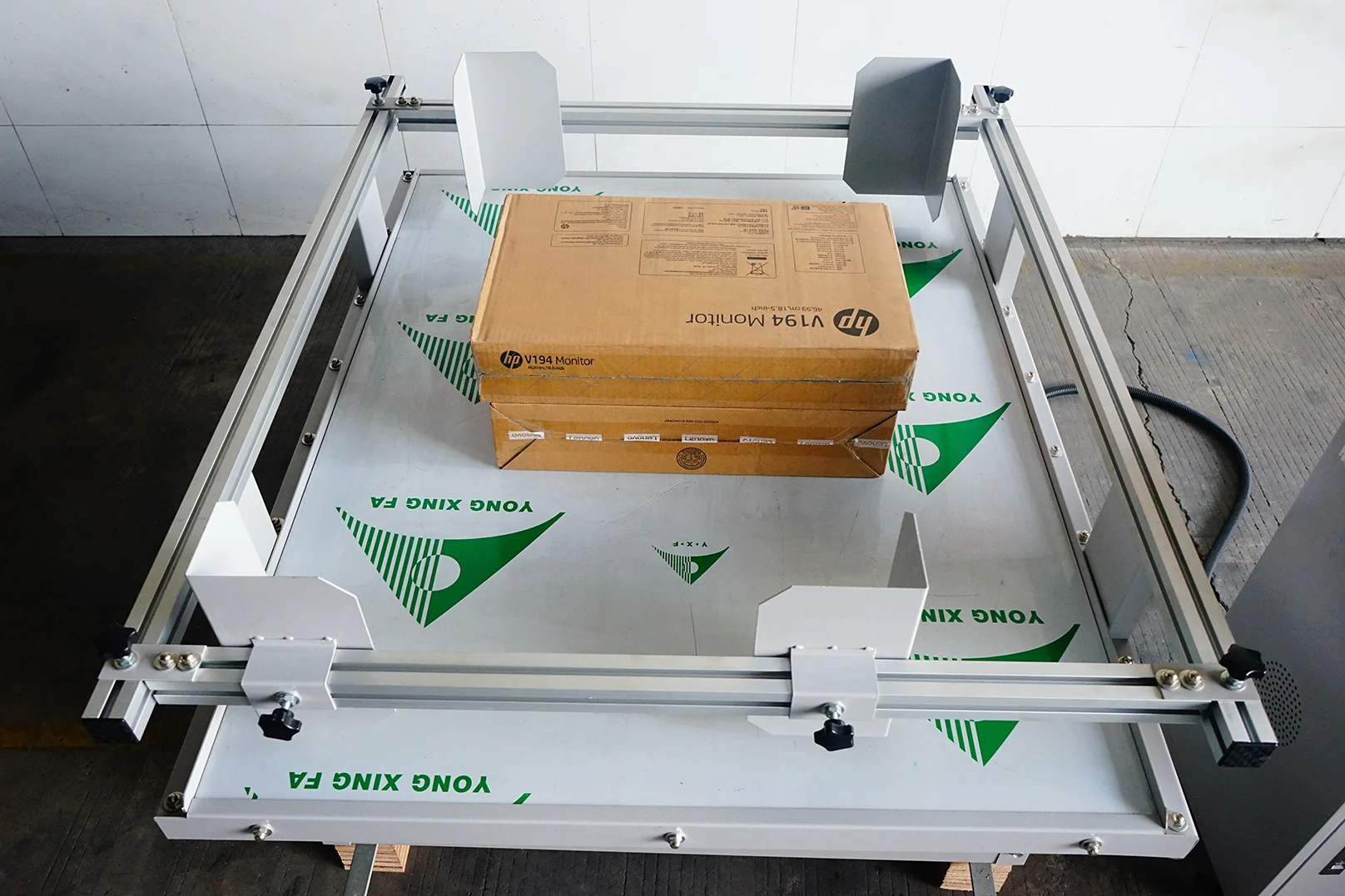 Packaging Carton Box Simulated Transport Vibration Test Table Simulator Machine Equipment