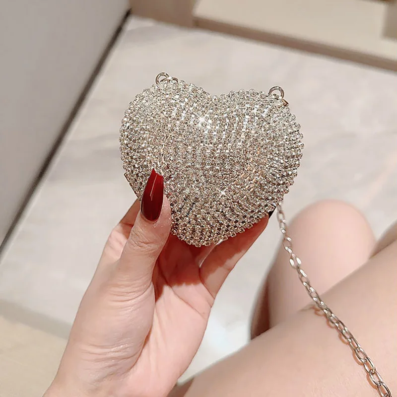 Luxury Evening Clutch Bag Shining Diamond Heart Shape Fashion High Quality Chain Crossbody Bags Mini Silver Clutch  XA24ZZ