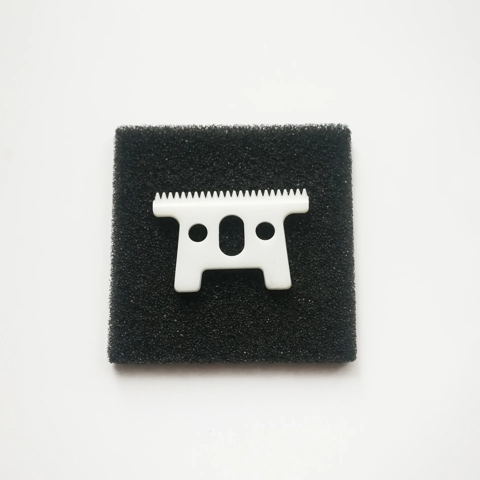 Professional Replacement Ceramic Blades For Andis Slimline Pro Li Trimmer D8 32655 ,32400 ,and fit for kemei 1971 blade