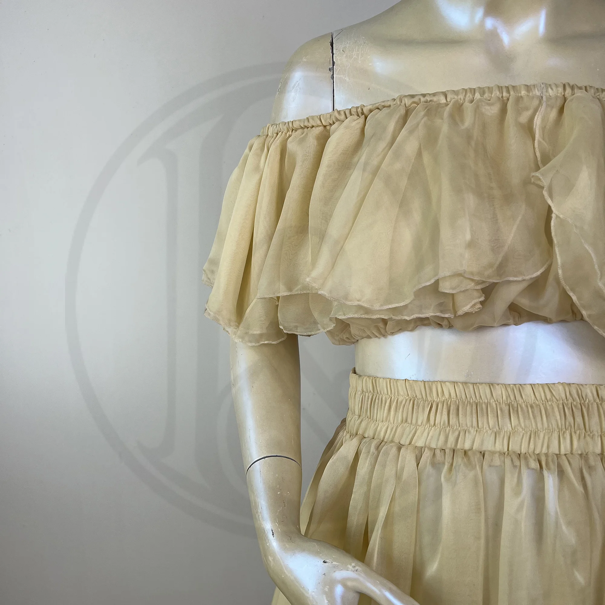 Don&Judy Maternity Formal Wear Clothing Chiffon Dress with Ruffled Off-shoulder Design Side Slit For Women Photography Outfit