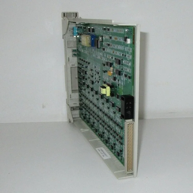 

51202705-153 CC-KREB02 input and output module card, new imported supply default item