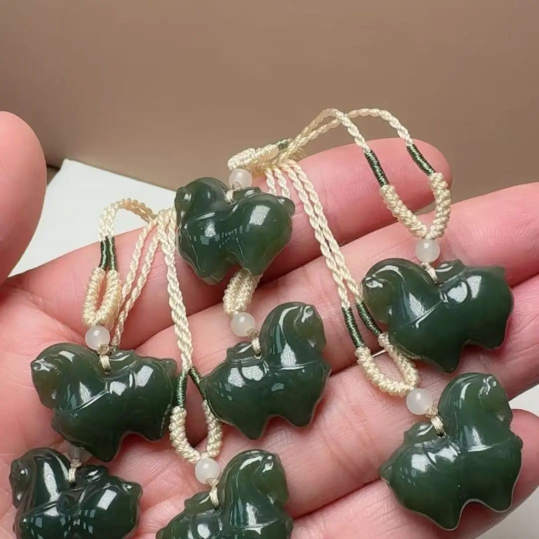 Pick up leak benefits! Natural Hetian jade will have money pendant immediately - the pendant will be sent with a lanyard immedia