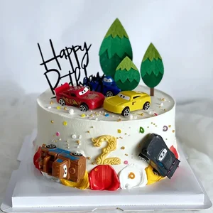 Kindergeburtstagstortendekorationen, Cartoon -Autospielzeug, Desserttisch Kochdekorationen, Lightning McQueen Mater 12 Hauptverkaufs -Top -Königin -Kuchen - №3