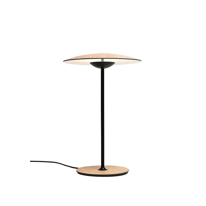 Nordic Wrought Iron Black Painted Rod Base with Bamboo Hat Shade E27 LED Table Lamp Plug in Type Bedroom Bedside Lamp Led Lampen