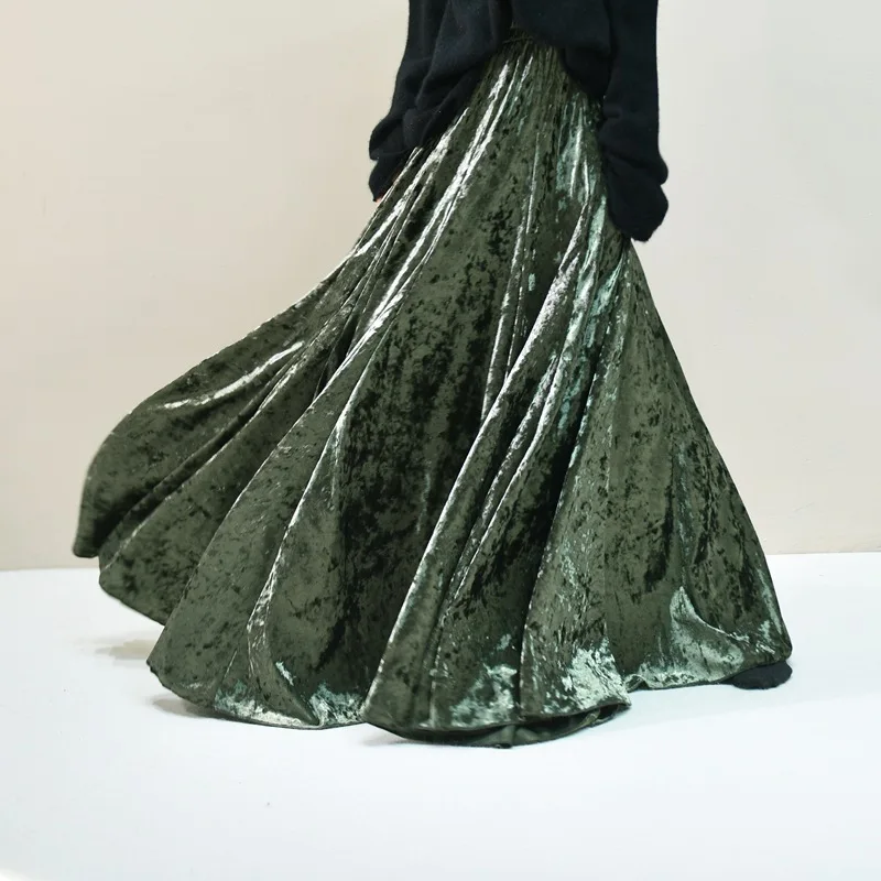 2026 Spring New Retro Diamond Velvet Skirt High Waist Medium and Long Skirt Golden Velvet A Long Skirt