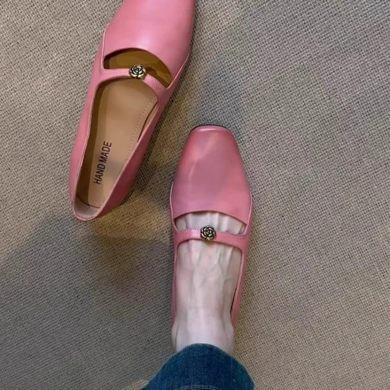 مصمم فستان كعب منخفض حذا فردي للسيدات 2025 الصيف العلامة التجارية موضة ريترو المشي الضحلة المشي أحذية نسائية ماري جين #2