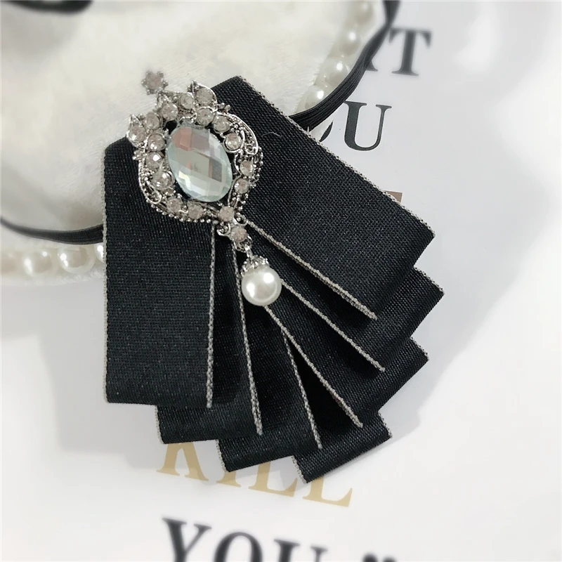 Boys Luxury Blue Ribbon Bowtie Bow Brooch Collar Pins Man Brooches Men Elegant Accessories Diamond Jewelry Wedding Butterfly