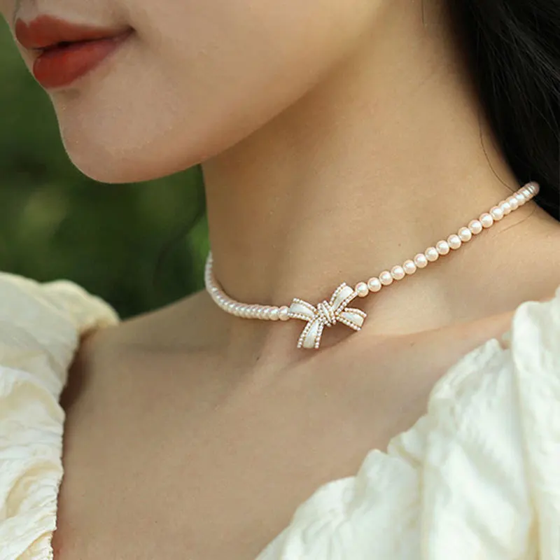 Trend Elegant Jewelry Wedding White Oil Bow Pendant Necklace For Women Fashion White Imitation Pearl Choker Necklace N0430