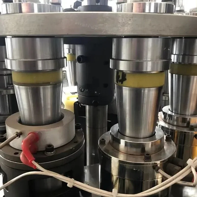 Venta caliente de alimentación completamente automática Seag ultrasónico que forma vasos de papel Hines fábrica de China