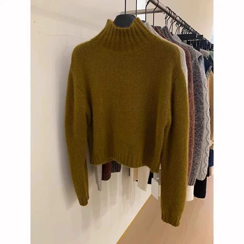 Women's 100% pure cashmere sweater with high neck, straight shoulders, and thickened short design, European style high-end winte