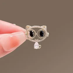 Cute Small Cat Black Crystal Eyes Brooches for Women Girls Waterdrop White Zircon Stone Lapel Pins Mini Accessories