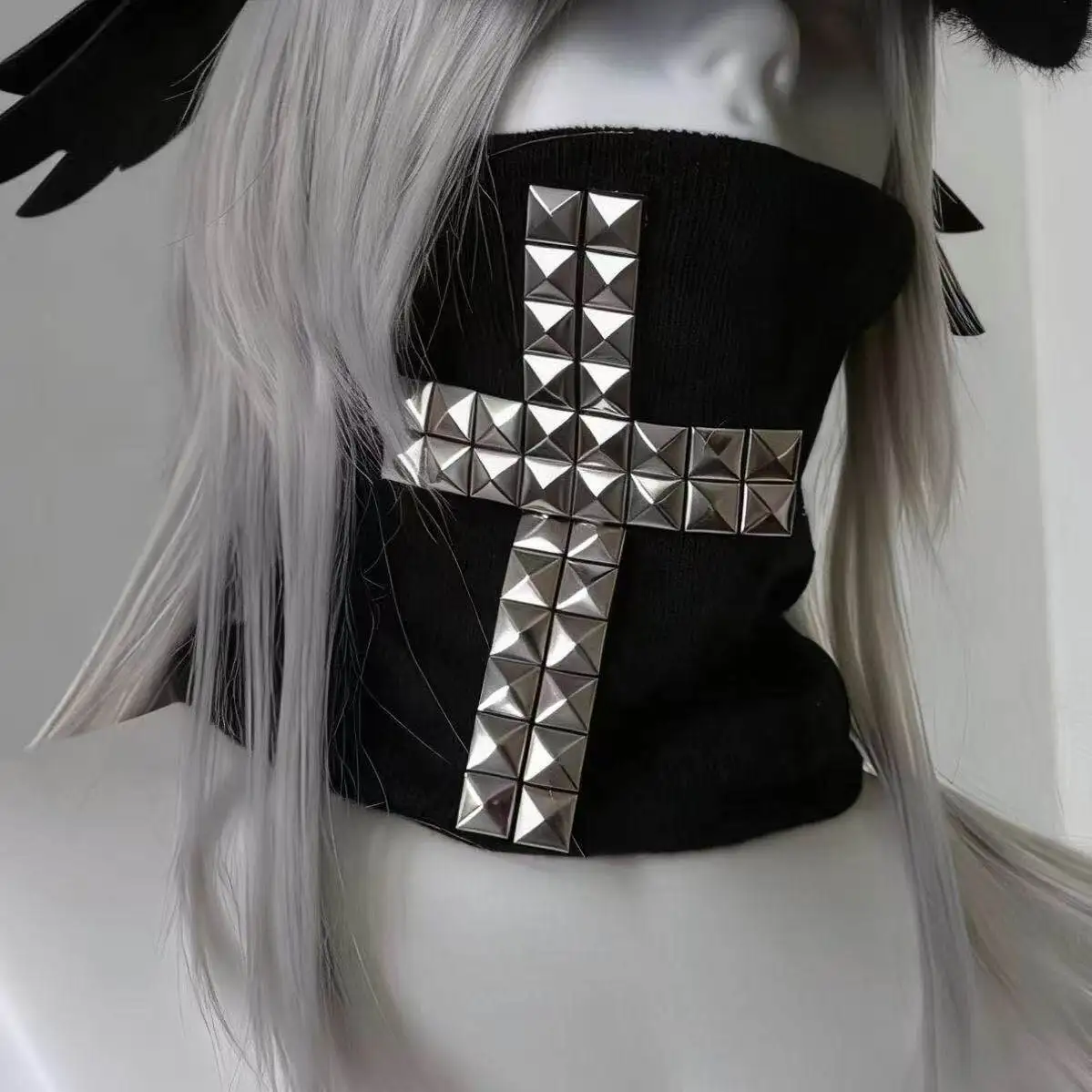 Subcultural American Retro Punk Rivet Cross Muffler Personalized Trend Y2K Dark Warm Bib Japanese Gothic Anime Outdoor Scarf