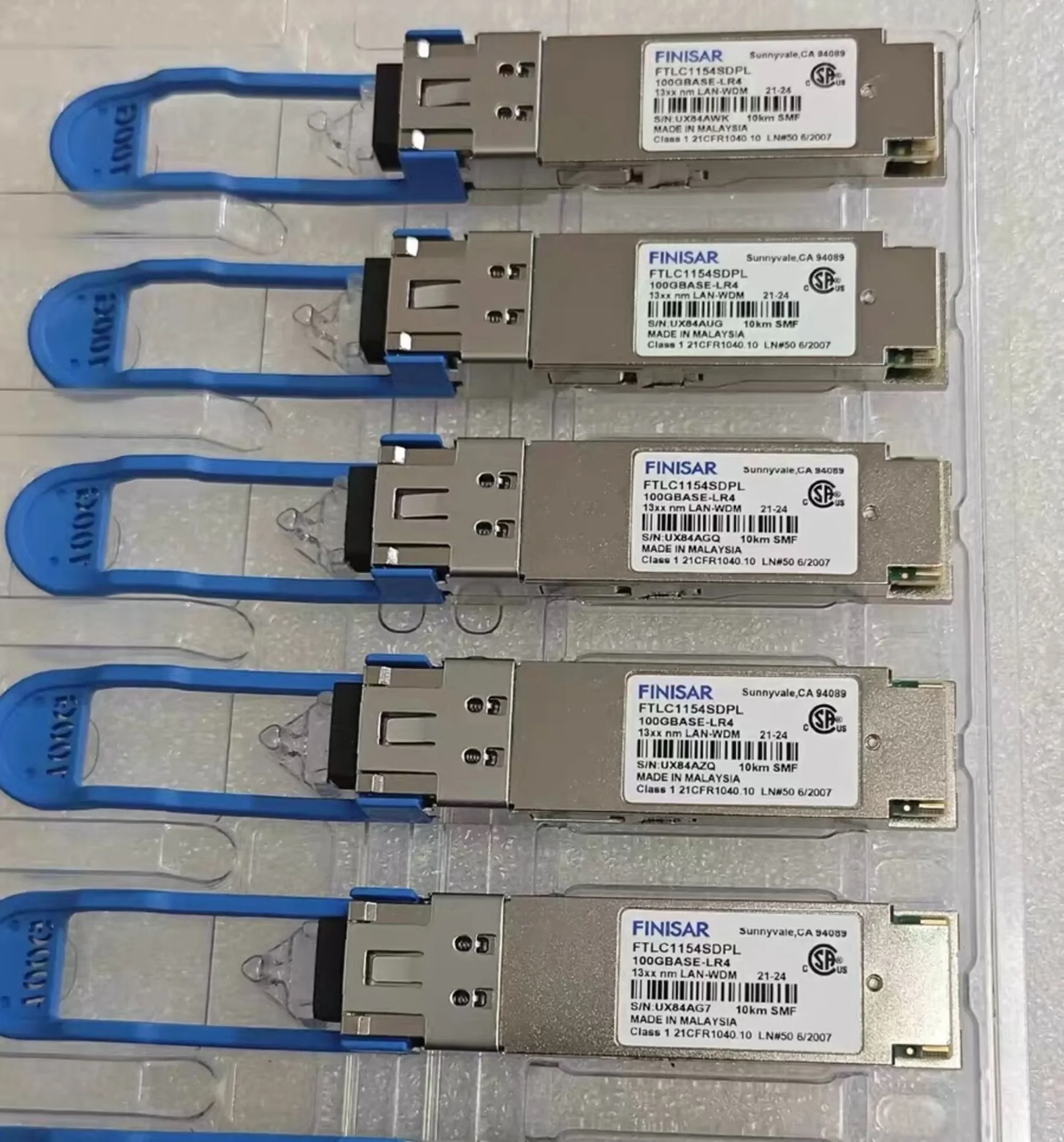 Original 1PCS Finisar 100GB 10KM LR4 QSFP Transceiver FTLC1156RDPL FTLC1154RDPL 100GBASE-LR4 10KM SMF Fiber Optical Module