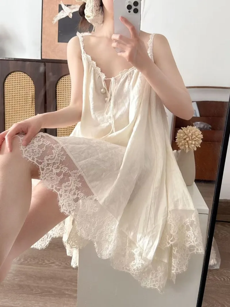 French Court Style High-end Lace Lace Camisole Nightgown for Girls in Summer Loose Fitting and Suitable for Outdoor Home Wear KK