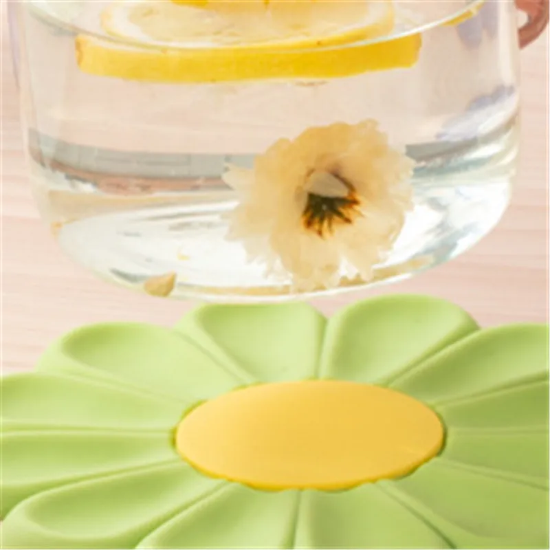 

Non-slip Pot Holder Table Placemat Kitchen Accessories Coasters Pads Flower Heat Resistant Silicone Mat Drink Cup Coasters