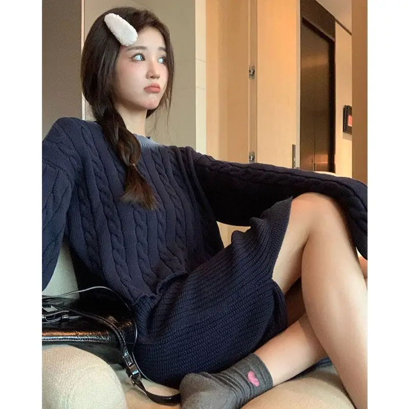 Autumn Wear Complete Set of Small Internet Celebrity Twist Sweater Split Skirt Set Foreign Style Age Reduction Two-piece Set