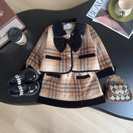 Winer Infant Baby Girl Two-piece Clothes Set Cotton Turn Down Collar Knotbow Kid Girl Coat Warm Little Girl Plaid Skirts Outfits