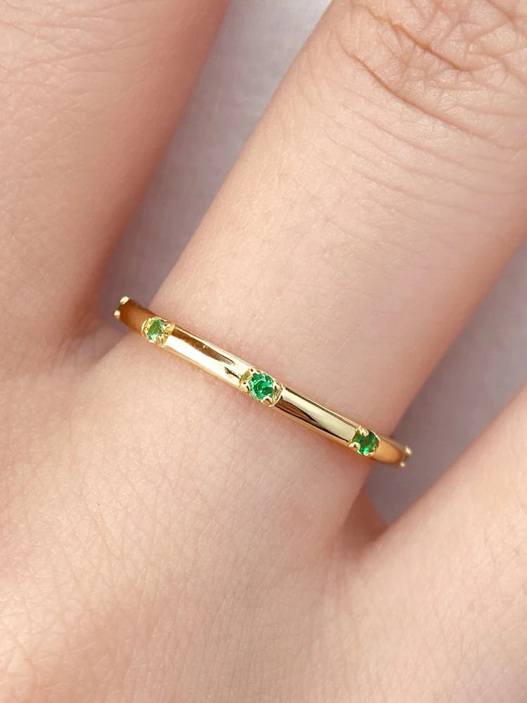 925 Sterling Silver Round Simple Plain Green Color Zircon Ring For Women Anniversary Party Creativity High Quality Fine Jewelry