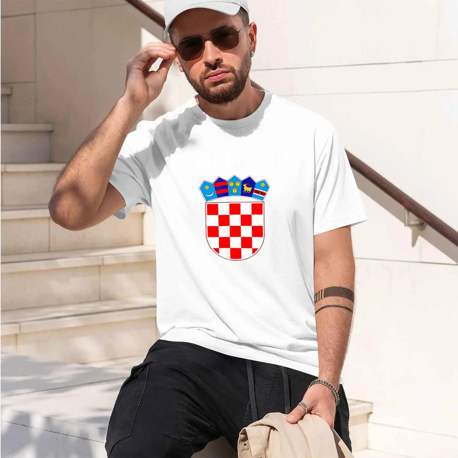 Croatian Flag Design Men's T-Shirt Pivo Molim Beer Request Theme Casual Wear For Summer And Festivals Gift For Croatian Fans And