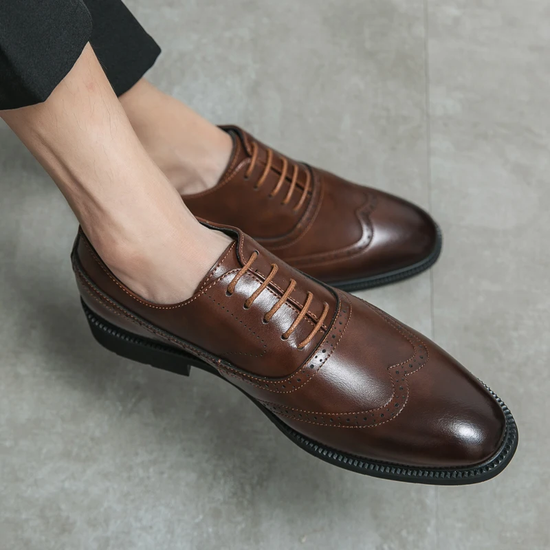 

Oxfords Lace Up Men Shoes Solid Color PU Leather Fashion Business Casual Banquet Daily Retro Formal Shoes