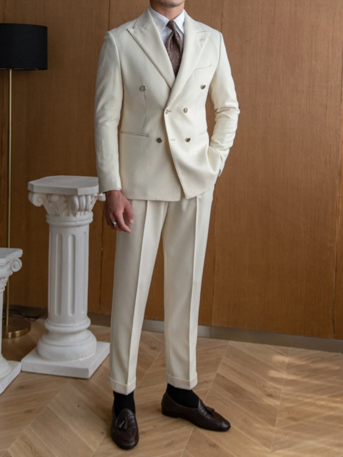 

Slim Fit Double Breasted Mr. Deer Three Luxury Men's Suit Set Elegant Italian Style for Banquet Polyester Blend Fabric