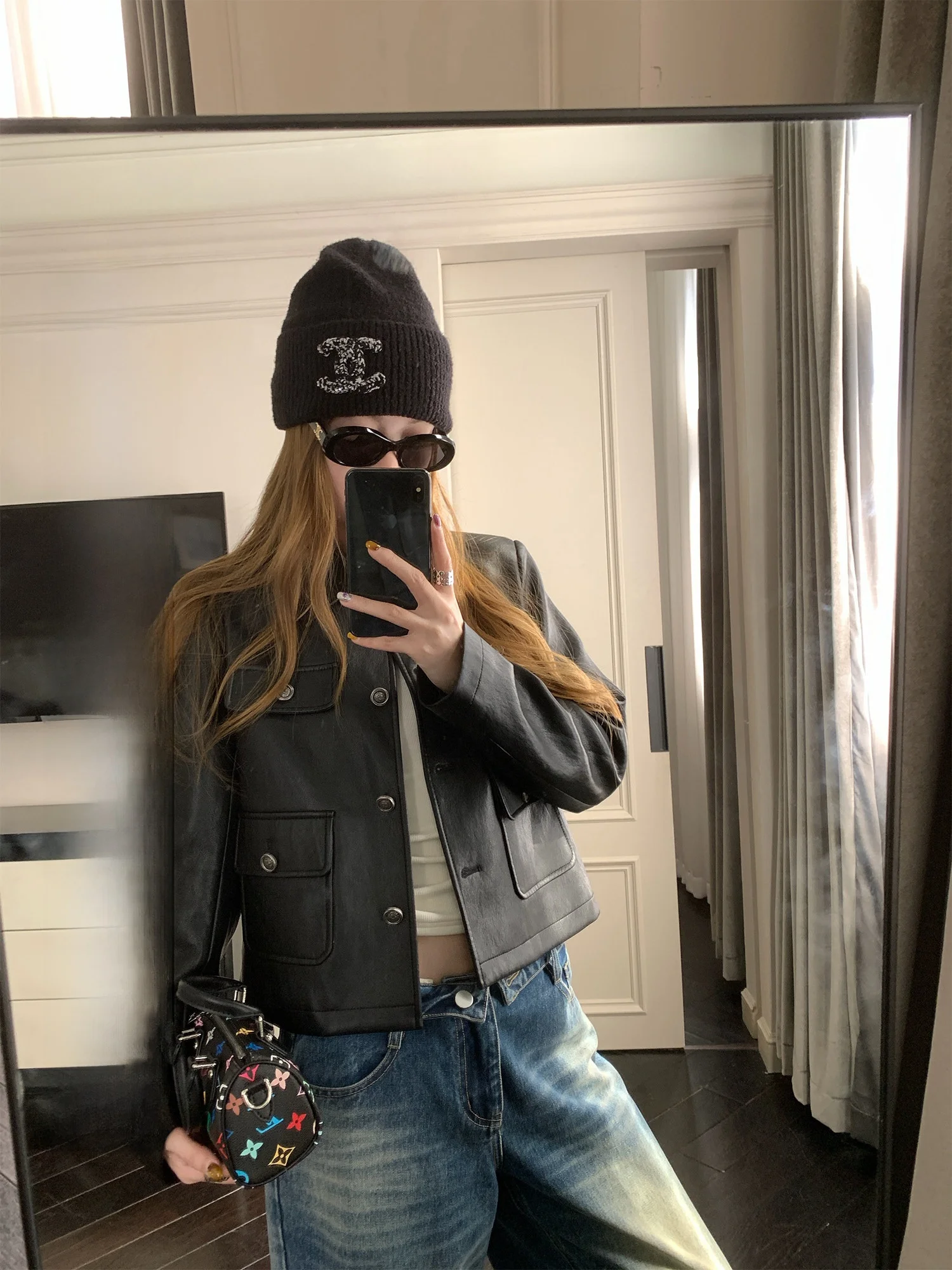 

Modern Black Leather Jacket Women's Short Style Stand Collar Coat 2026 New Fashion Spring Collection No Brand