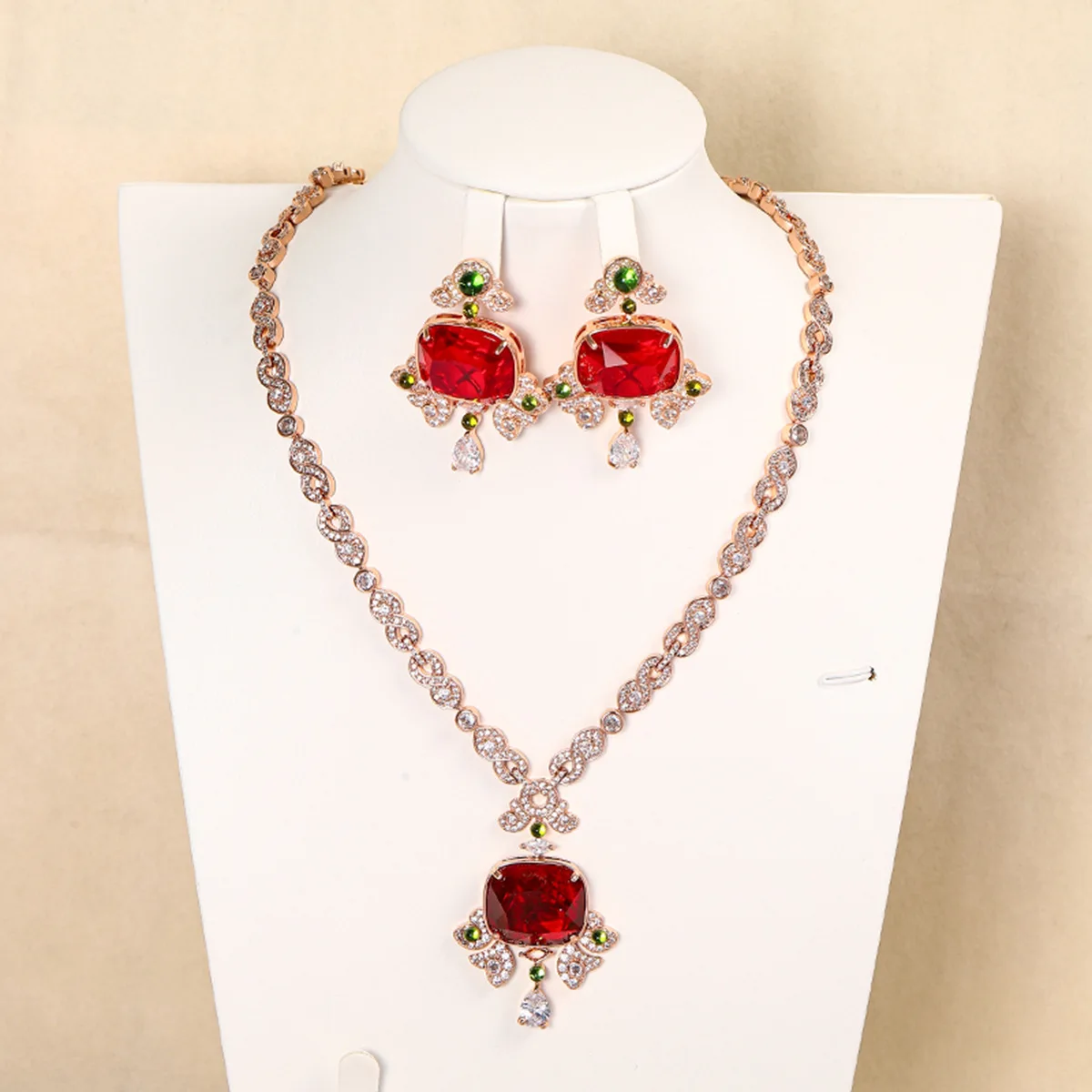 

HIBRIDE Palace Style Suit Light Luxury Heavy Craft Jewelry Necklace Earrings Women Suitable for Holiday Wedding Gifts S-930