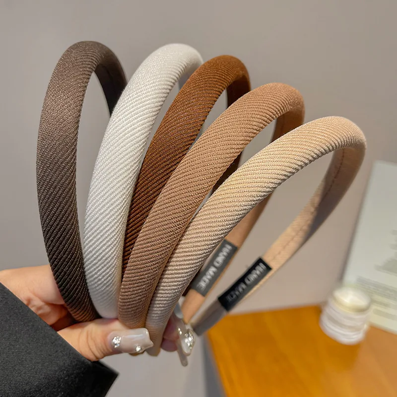 French-style minimalist retro brown sponge headband for women – versatile new hair accessory