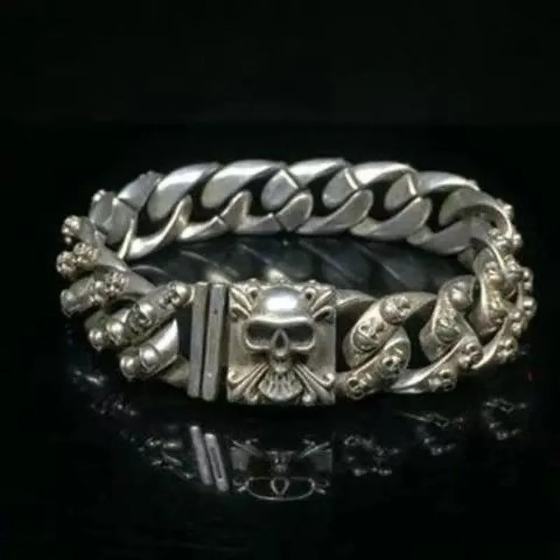 

China Old Tibetan Silver Exquisite Skull Bracelet Hip-hop Personality Trend Men's and Women's Fashion jewelry Gifts
