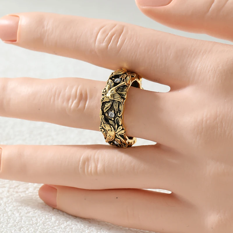 Vintage Inlaid White CZ Women's Ring Ethnic Gold Color Hand Carving Bird Daily Wear Party Jewelry Anniversary Gift