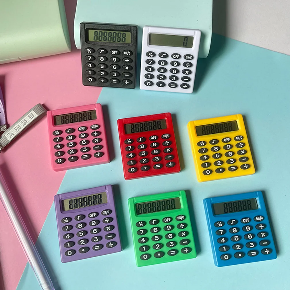 Mini Calculadora de Bolsillo, Calculadora Portátil Tipo Moneda con Pilas de Monedas, Calculadora con Accesorios Adicionales, Calculadoras para la Escuela y la Oficina