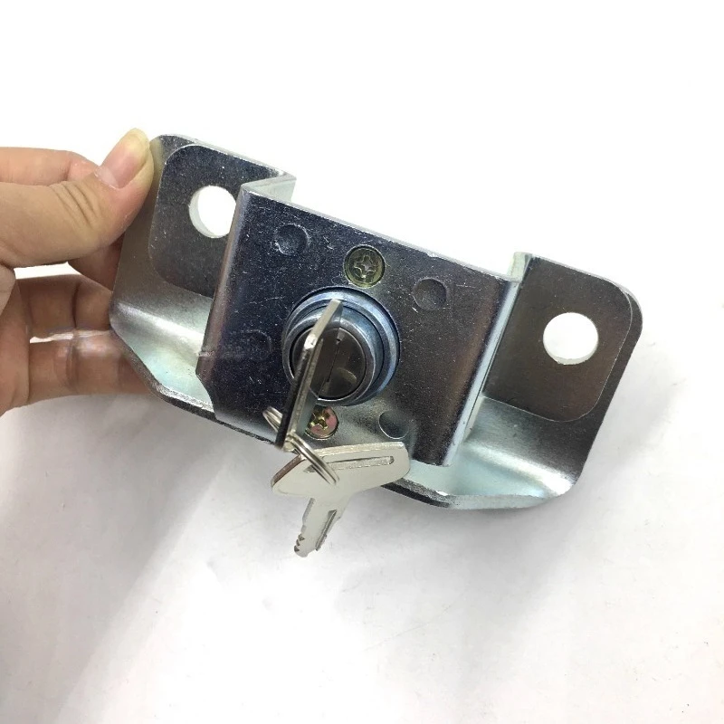 Excavator Parts for Komatsu PC56-7 70-8 Engine Rear Case Lock Rear Cover Lock Hood Lock Handle