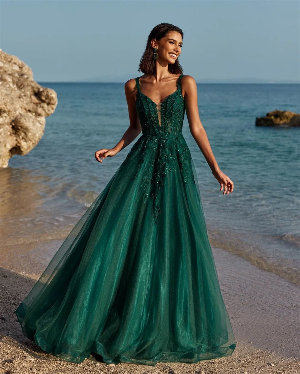 

Off-the-shoulder Strapless Tulle Prom Dresses Lace Appliques Sleeveless Evening Gowns Sheer Corset A-line Long Formal Ball Gowns