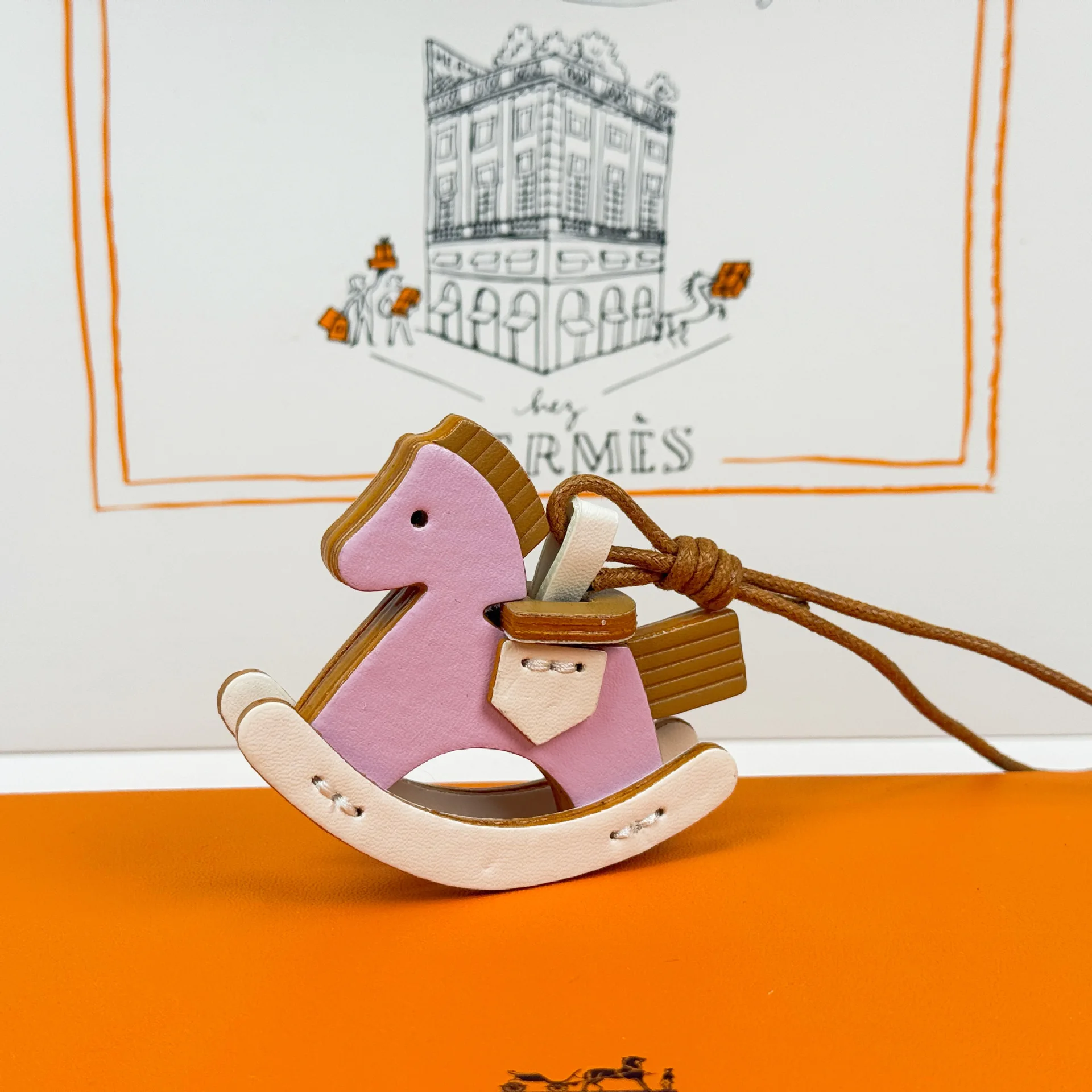 

Creative Leather Rocking Horse Bag Charm New Style Cute Decor Small Wooden Horse Car Rearview Mirror Pendant for Women